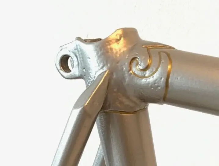 seat lug.webp
