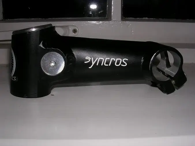 syncros1.webp