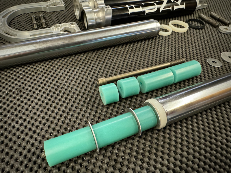 FUNK suspension fork MK1 new elastomers by Falko Schlötel Germany 05.jpg