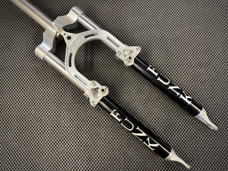 FUNK suspension fork MK1 new elastomers by Falko Schlötel Germany 06.jpeg