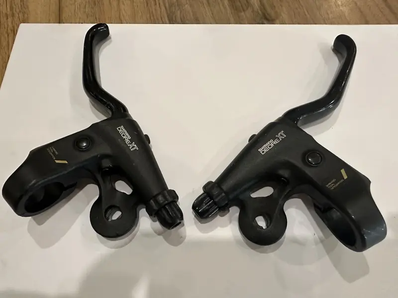 Shimano Deore XT 3 X7 Speed Shifter and Brake Lever St-m095 for sale online  | eBay