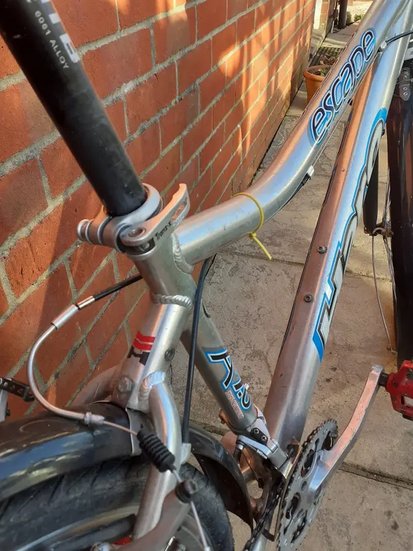 Haro escape 7.0 mountain bike outlet