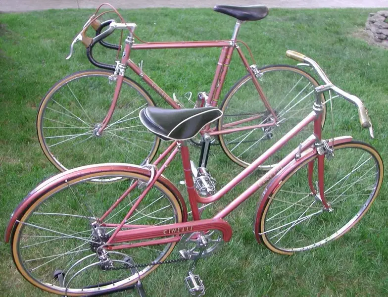 Cinelli_mates_2.webp