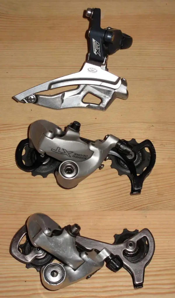 mechs1.webp