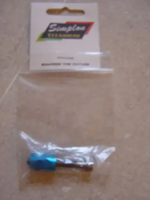 Seat bolt.webp
