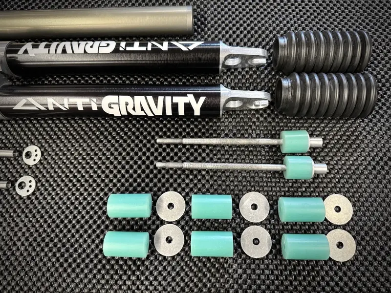Anti-Gravity retro suspention fork elastomers set by Falko Schlötel Germany 02.jpeg