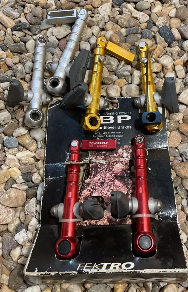 Tektro RBP V-brakes bunt.jpg