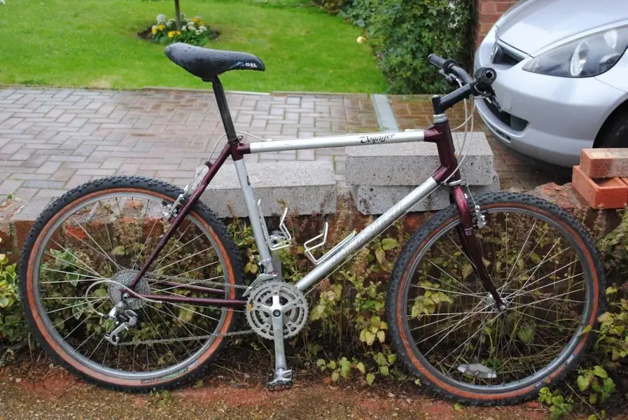 Raleigh Voyager.webp