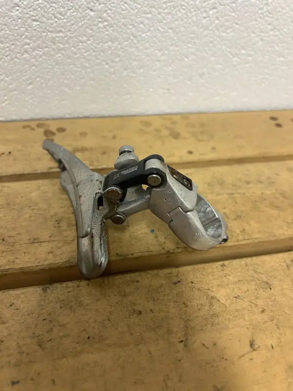M736 Shell For Sale - XT M735 rear mech and M736 front | Retrobike