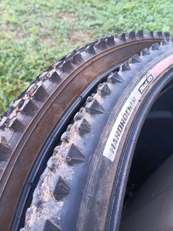oldtire.webp
