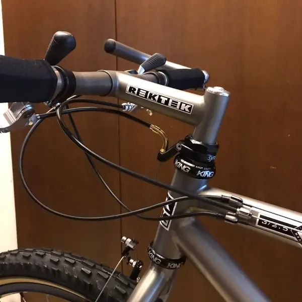 Cockpit.webp
