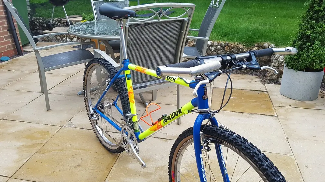 1993 team raleigh dyna tech x grundig world.cup team bike | Retrobike