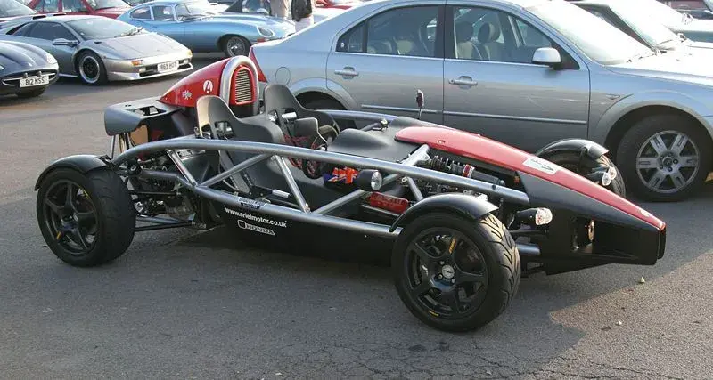800px-GoodwoodArielAtom.webp
