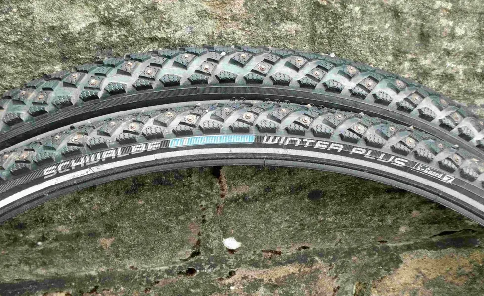 tyres r.webp