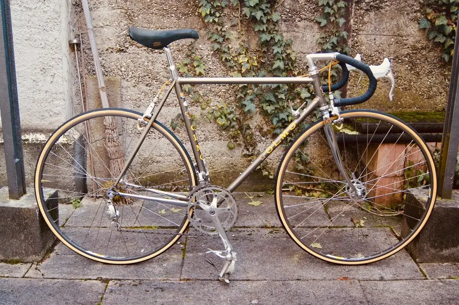 olmo-leader-c-record-6364_107.webp