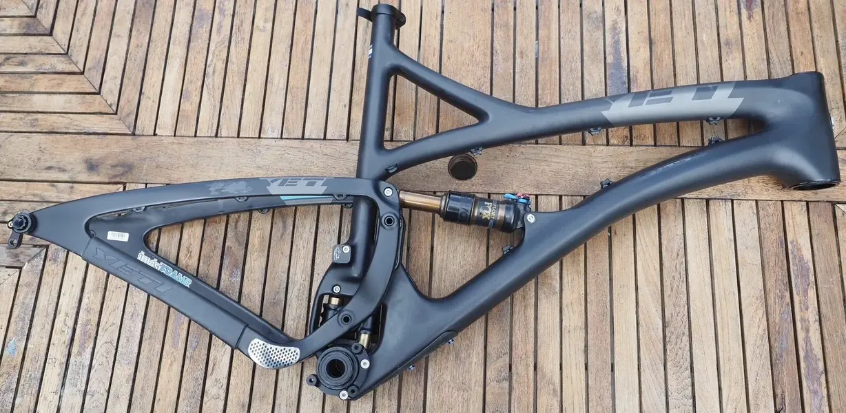 Yeti SB5 6.jpg