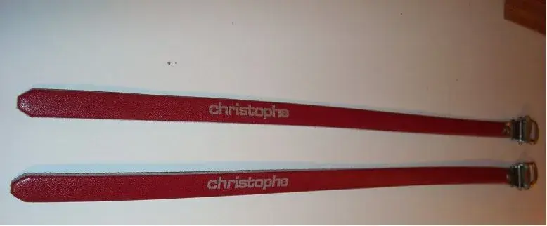 red straps.webp