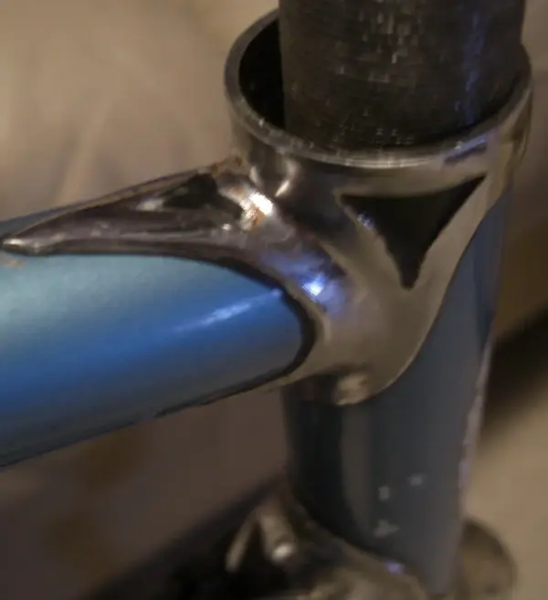 02 head lugs.webp