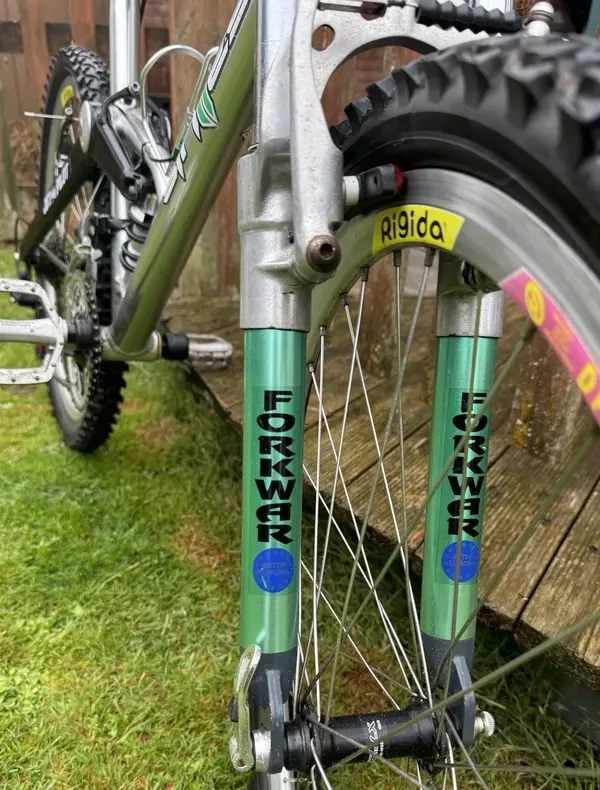 Forkwar Suspension Fork an Sintesi RBUK0.webp