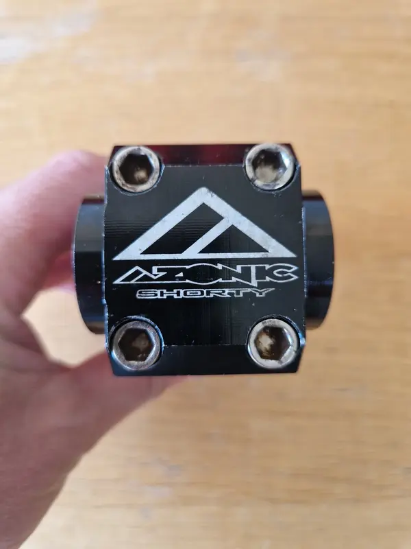 Sold - Azonic Shorty Stem (1 1/8, 70mm, 25.4mm bar clamp) | Retrobike
