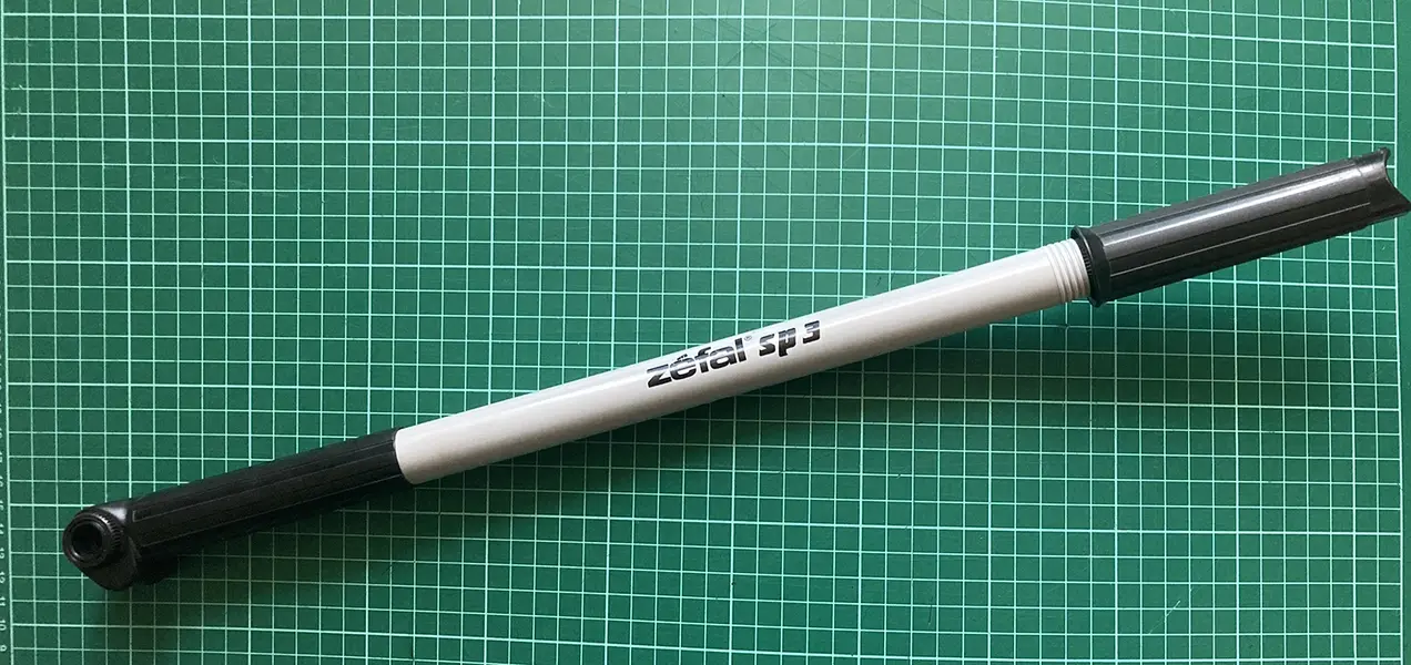 Sold Zefal SP3 pump for smaller 50 52cm frames VGC but missing one part Retrobike