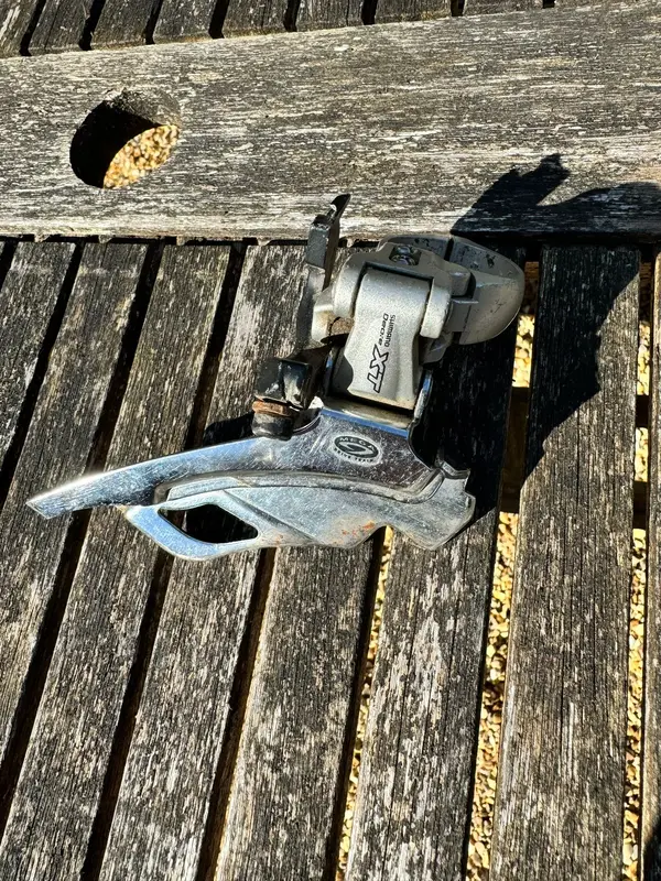 XT Front Mech.jpg