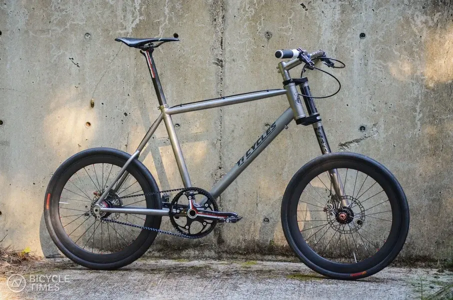 2014-NAHBS-Neutrino-Mini-Velo-Bicycle-Times+(1)-2.webp