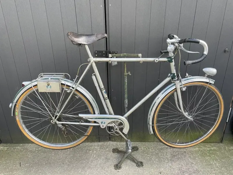 Peugeot 1950s 1.webp
