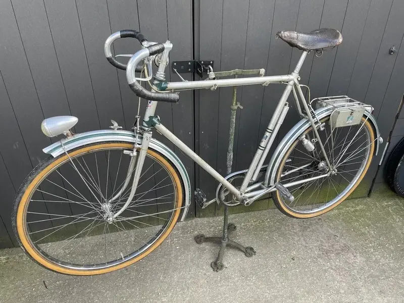 Peugeot 1950s 2.webp