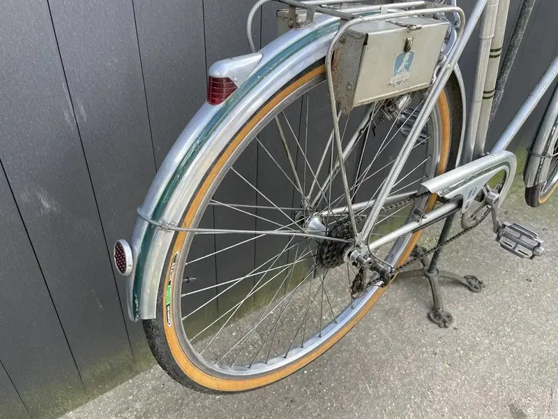 Peugeot 1950s 16.webp