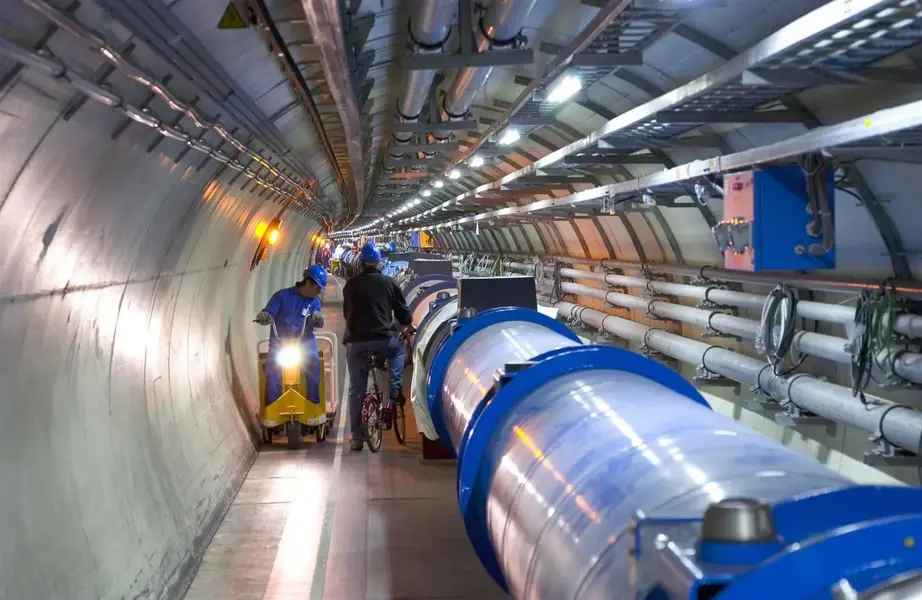 lhc.webp