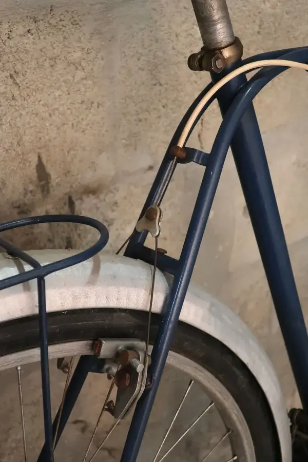 1947 HURTU TWIN TUBE 6.webp