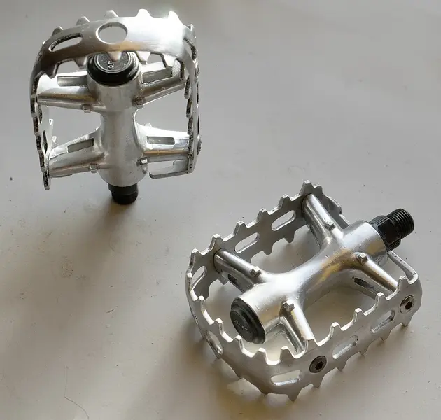 pedals_03.jpg
