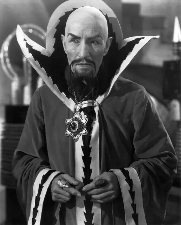 71b5e990e85138d101734cb5a8c33a16--flash-gordon-the-flash-794358716.webp