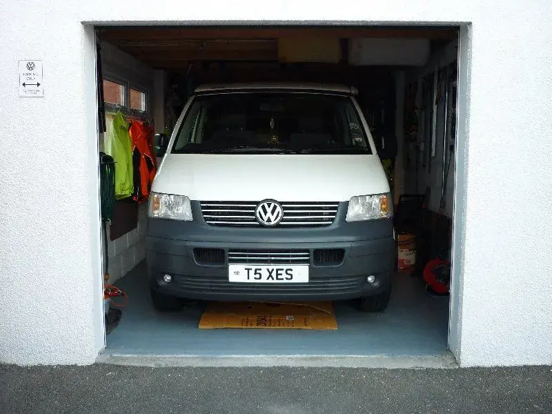 polo van 003.webp