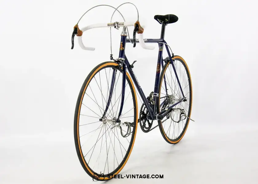 team-raleigh-sbdu-lightweight-bike-1980s-18_1080x.webp