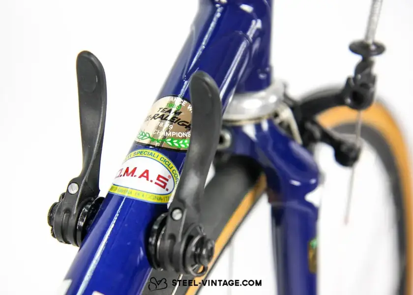 team-raleigh-sbdu-lightweight-bike-1980s-11_1080x.webp