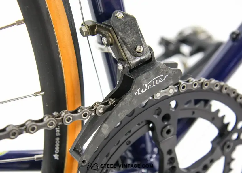 team-raleigh-sbdu-lightweight-bike-1980s-5_1080x.webp
