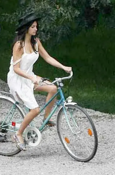 1732093053900.webp