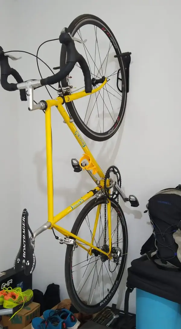 Andrea-Pesenti-Bike.webp