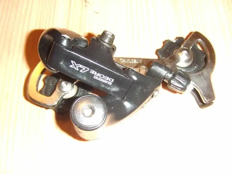 lx m567 rear mech.webp