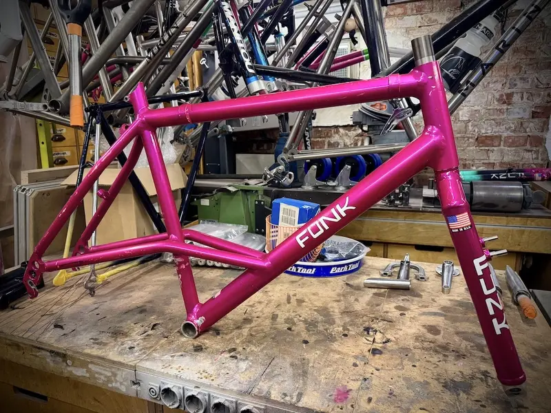 Funk retro mountain bike rigid fat fork on durango of falko schlötel germany 01.webp