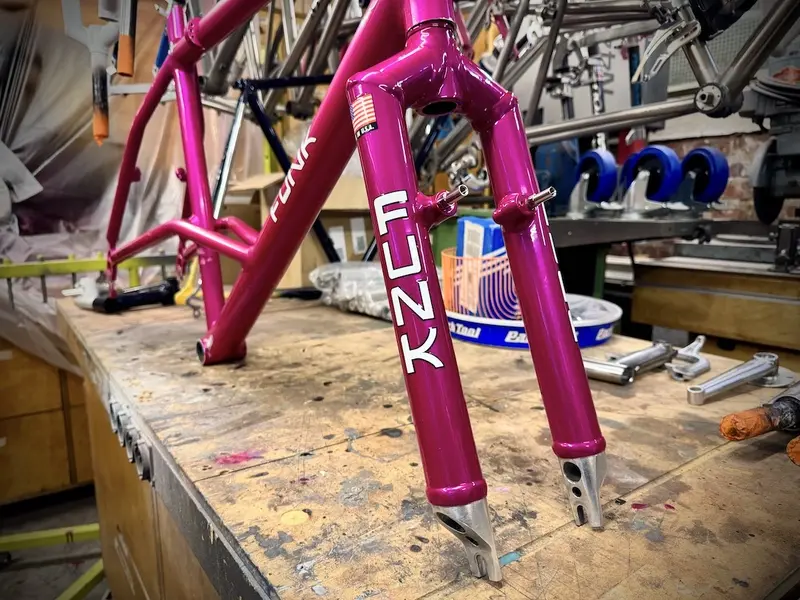 Funk retro mountain bike rigid fat fork on durango of falko schlötel germany 02.webp