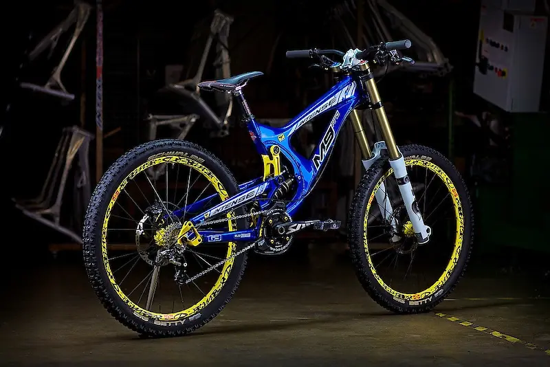 2011 Intense M9.jpg