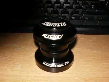 headset2.webp