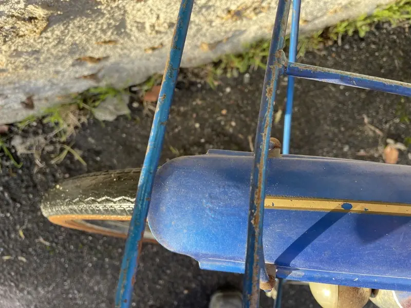 MBPORTEUR3.jpg