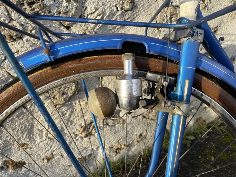 MBPORTEUR4.jpg