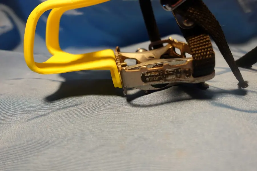 Pedal edge2.jpg
