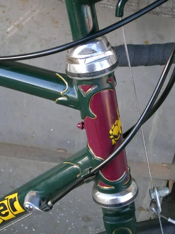 Tour_green_2.webp
