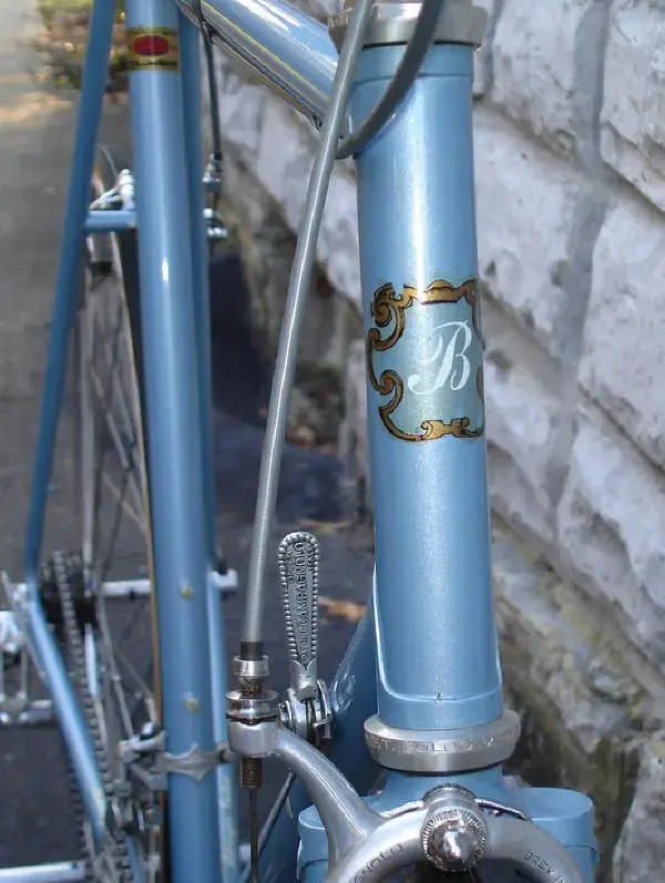 head_tube_F.webp